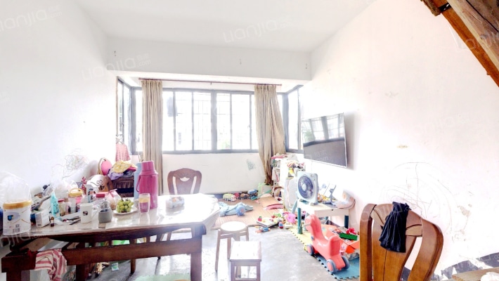 和泰家园二手房实景图