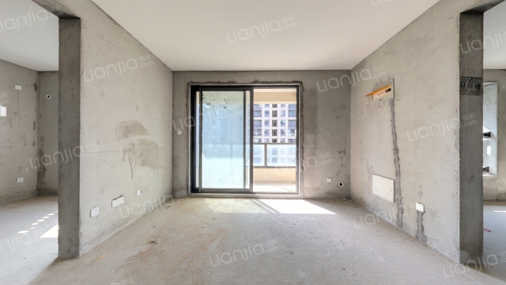 城东宝龙广场二手房实景图