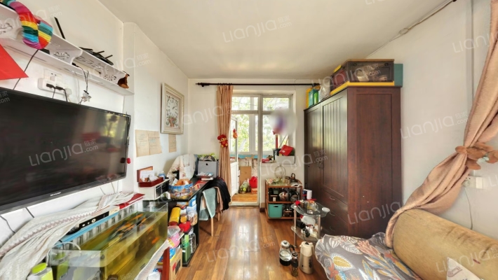 无缝大楼二手房实景图