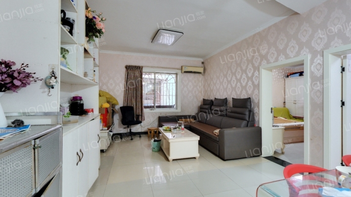 红球坝社区二手房实景图