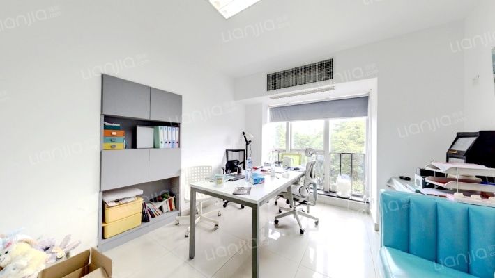 世纪假日广场二手房实景图