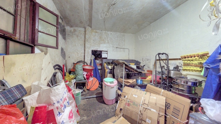 西七路32号二手房实景图