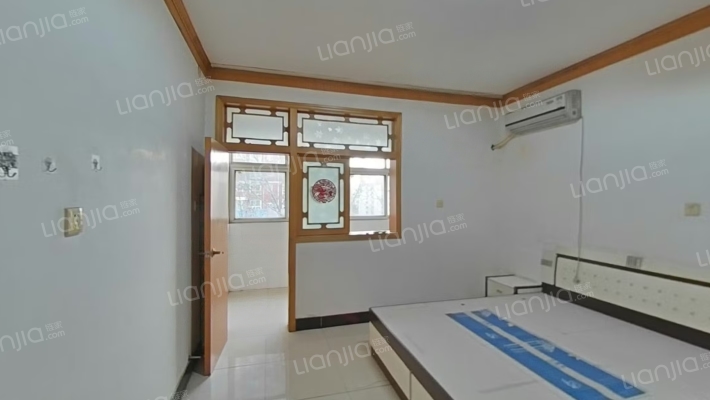 梅花苑小区二手房实景图