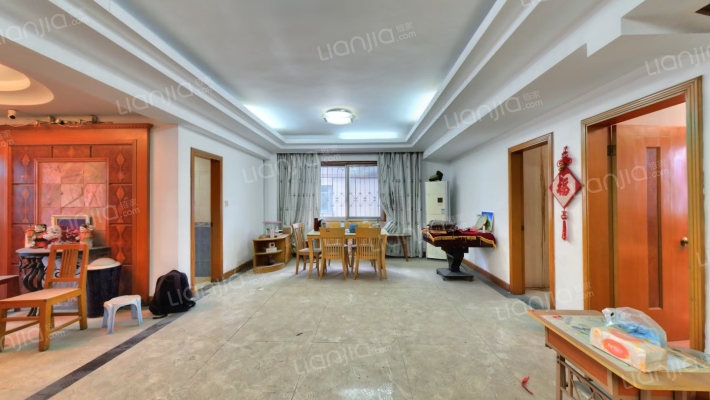 海虹公寓二手房实景图