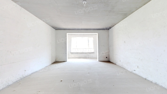 益达湖尚一品二手房实景图