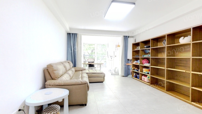 静安风华苑二手房实景图