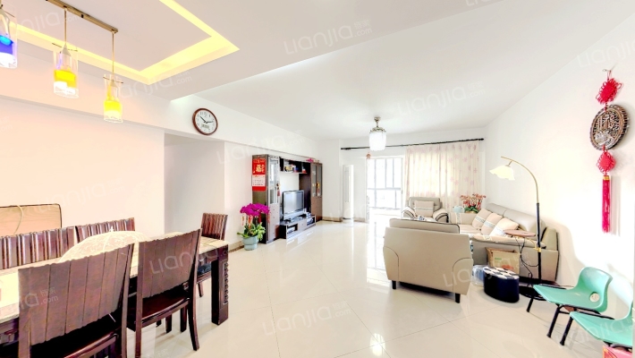 枫丹雅苑二手房实景图