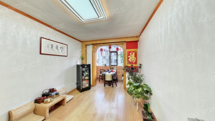 银行宿舍二手房实景图