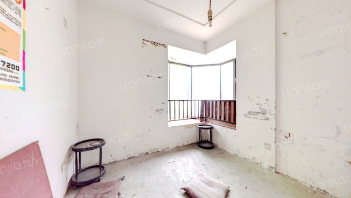 博雅新城E区二手房实景图