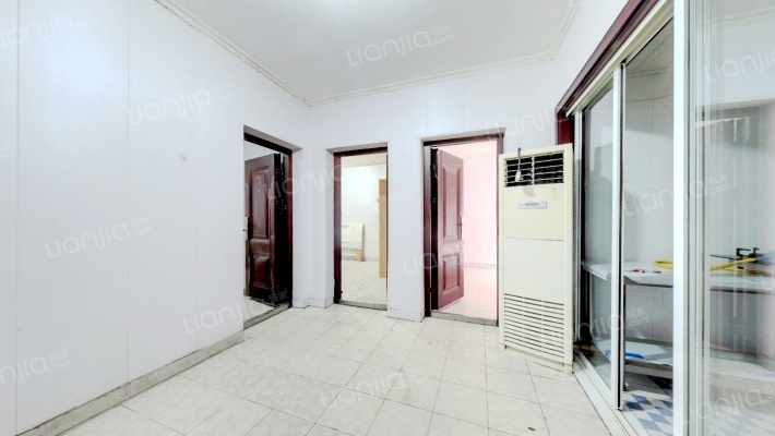 化工站宿舍二手房实景图