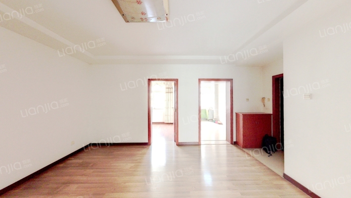 东方新城二手房实景图