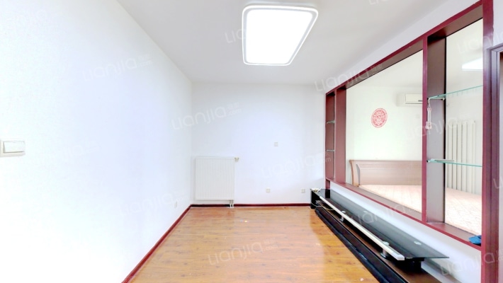 普罗旺斯二手房实景图