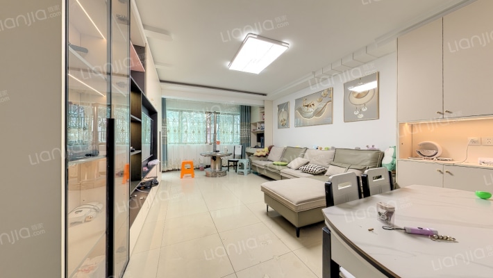 心怡小区二手房实景图