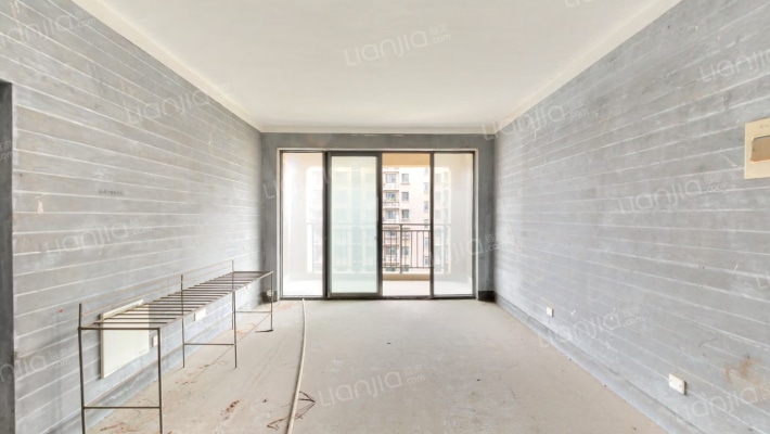 东郡华庭二手房实景图