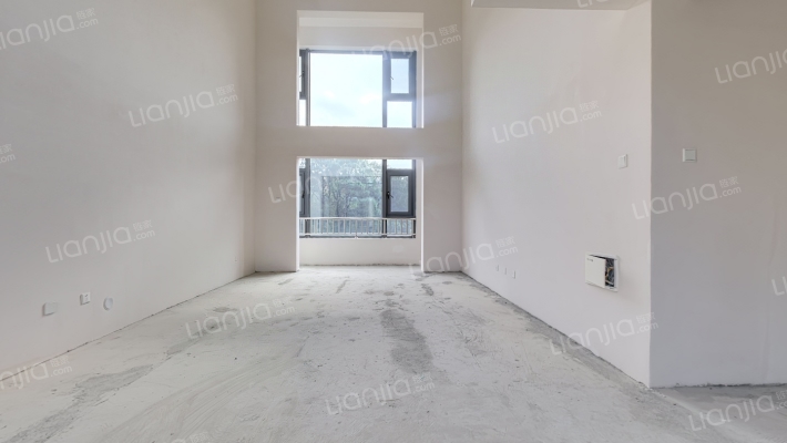 世博生态城蓝湖邻里二手房实景图