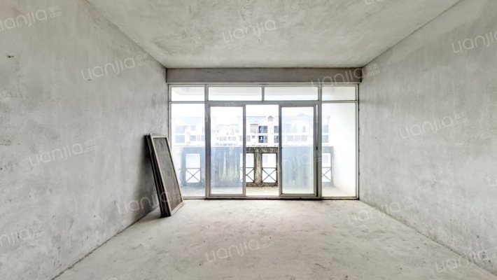 香山画苑二手房实景图