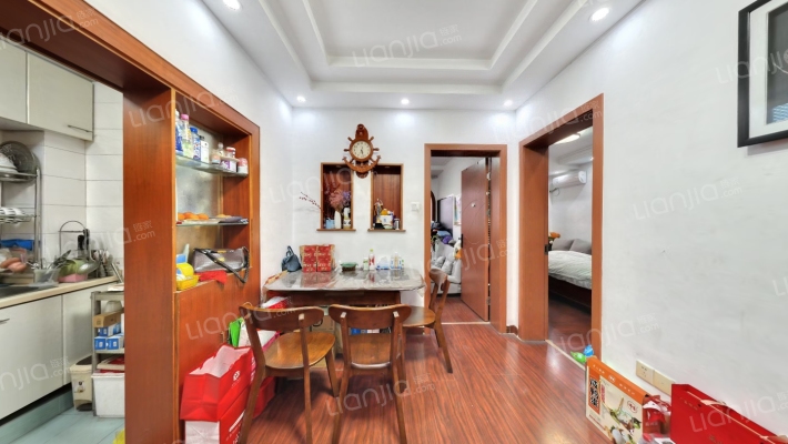 青年中路106号二手房实景图