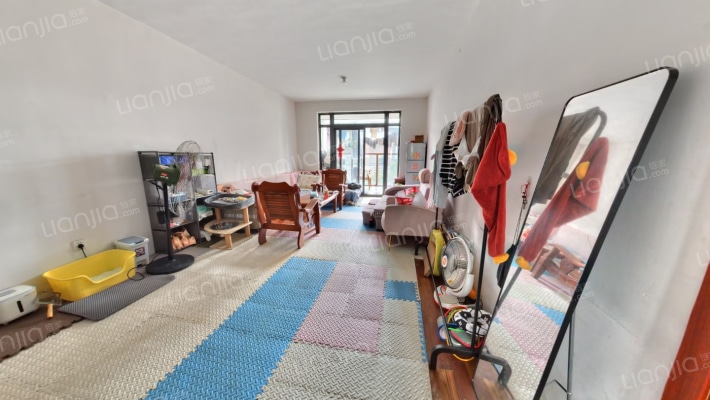 定向河花园小区二手房实景图