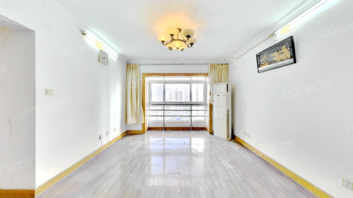 中皇广场二手房实景图