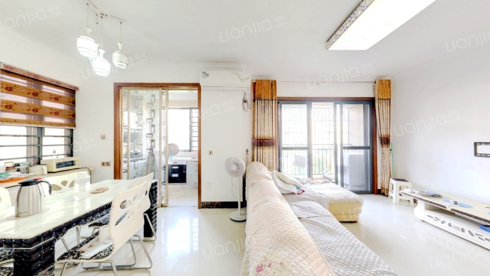 龙光普罗旺斯拉菲二手房实景图