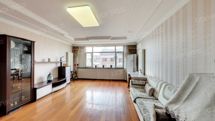 富华山庄二手房实景图