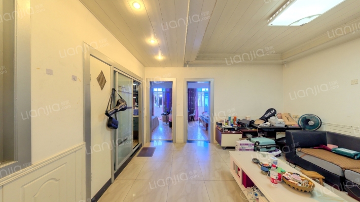 华夏公寓二手房实景图