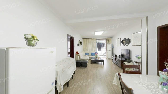 湖滨南苑二手房实景图