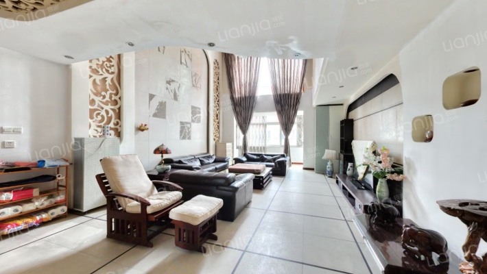 风格雅园二手房实景图