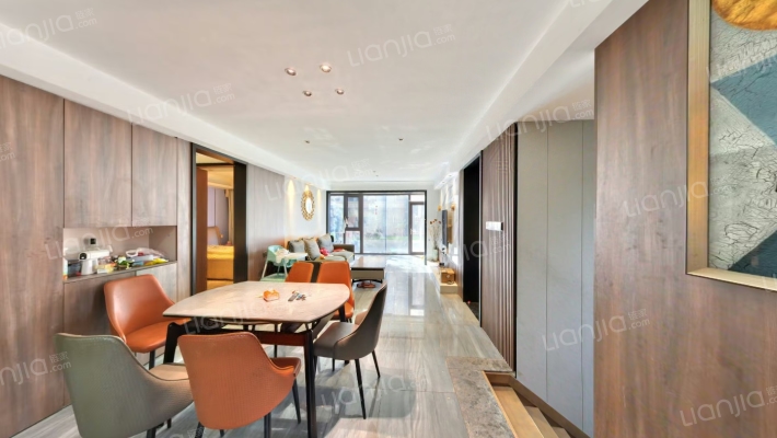 融创枫丹御园二手房实景图