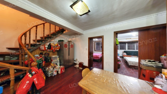 枫景苑B区二手房实景图