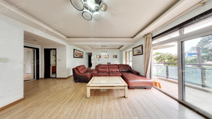 米兰香洲二手房实景图