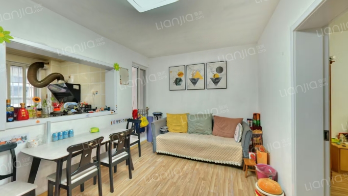 周洼新村二手房实景图