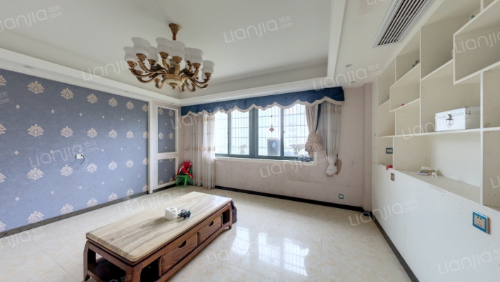 龙瑶景苑二手房实景图