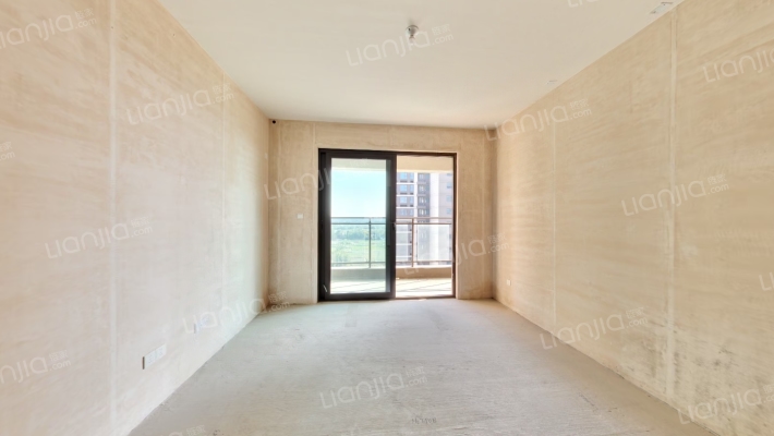 铂悦雅居二手房实景图