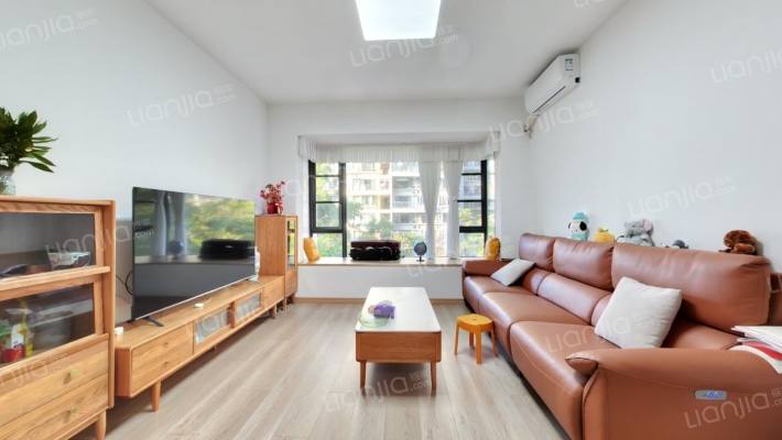 鼎太风华四期二手房实景图