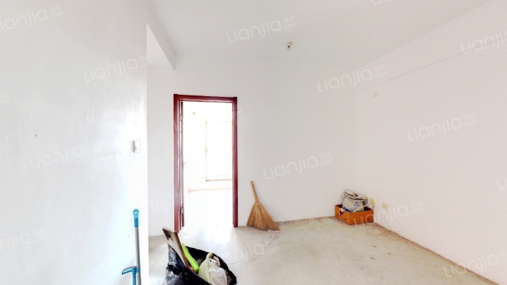 后三羊二手房实景图