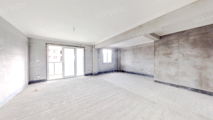 日兴家园二手房实景图