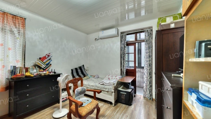 明华新村二手房实景图