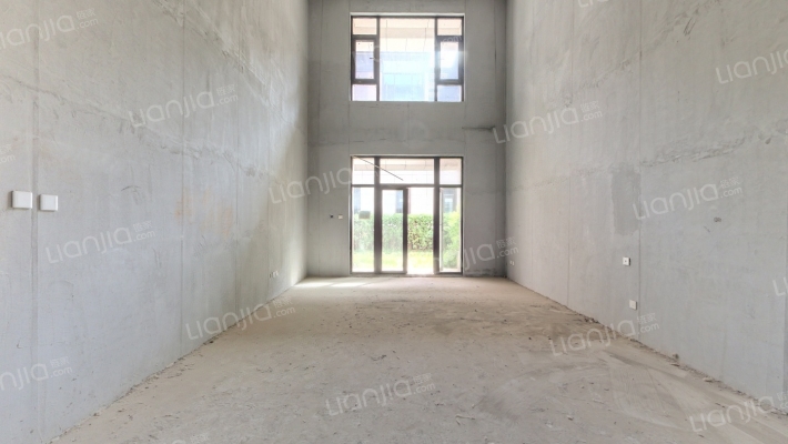 中国铁建西派国际C区二手房实景图