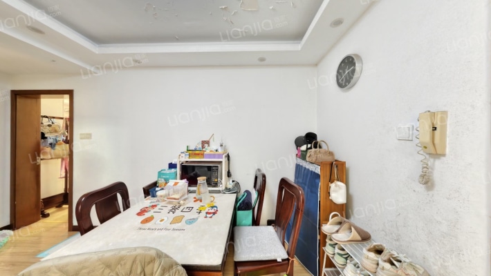 德福花园二手房实景图