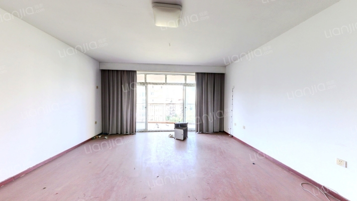 东界龙湖二手房实景图