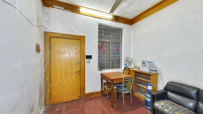 源泉新村二手房实景图