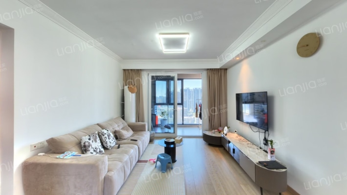 和熙湾花苑二手房实景图