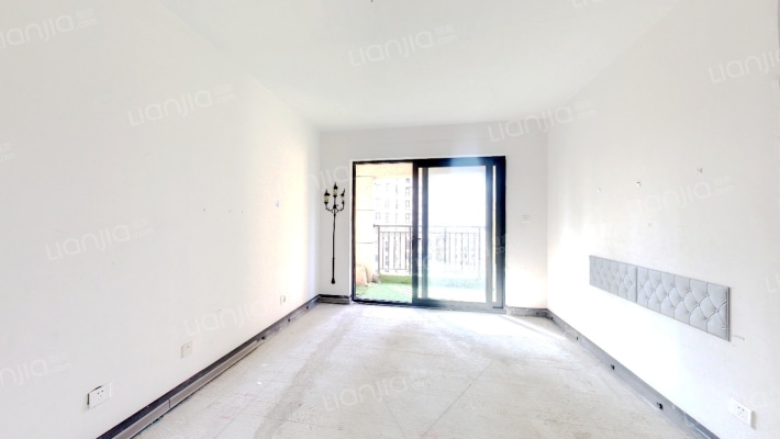 中梁•龙湾首府二手房实景图