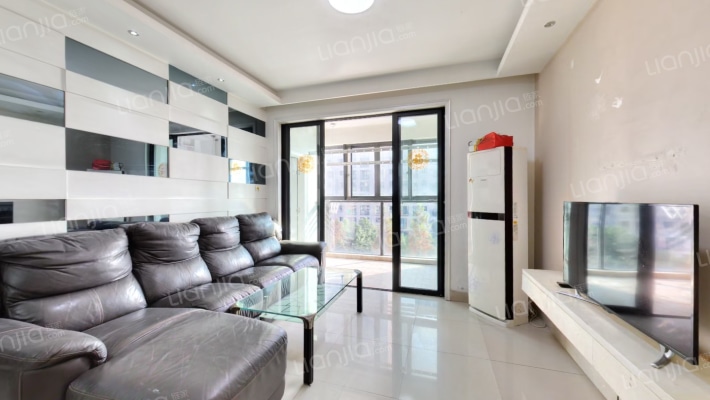 荣域花园二手房实景图