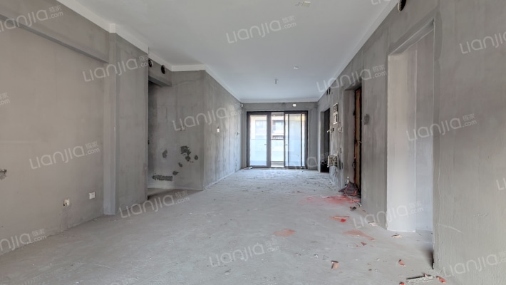 前海时代CEO公馆二手房实景图