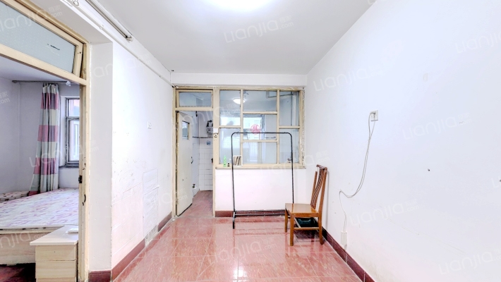 劳动路生活小区二手房实景图