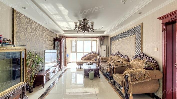 保利达翠堤湾一期二手房实景图