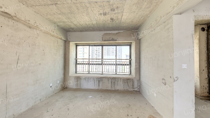 书香水韵南区二手房实景图