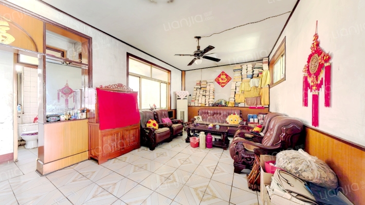 日报社宿舍二手房实景图